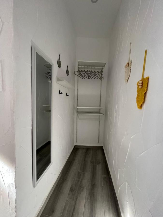 Apartamento La Lola - Patio Privado เฮเรซ เด ลาฟรอนเตรา ภายนอก รูปภาพ