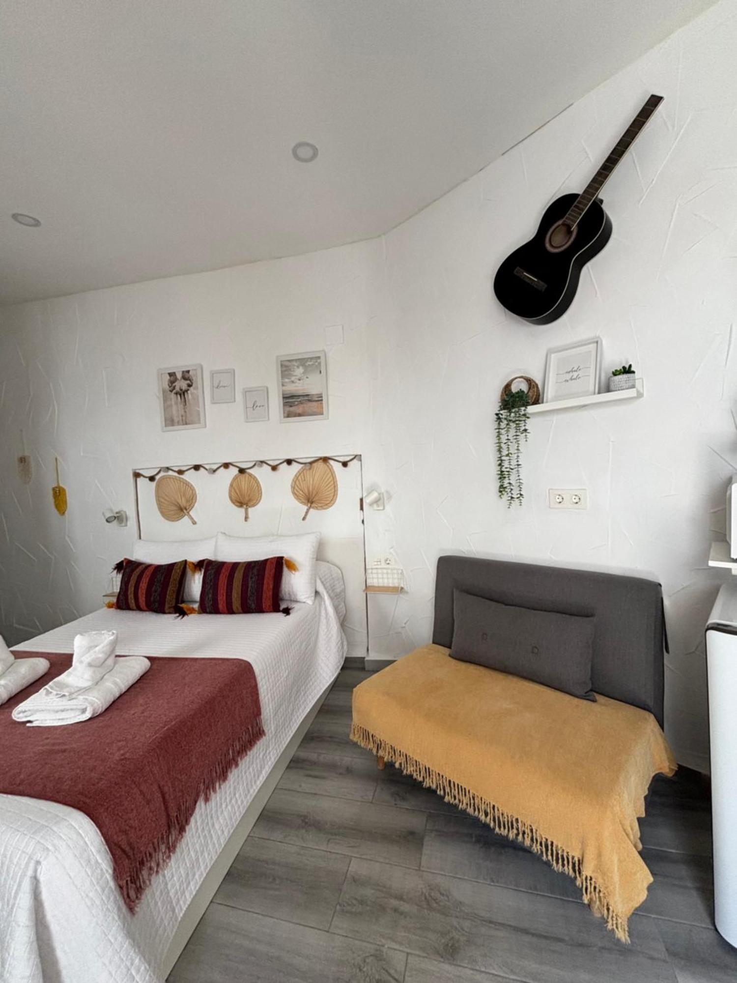 Apartamento La Lola - Patio Privado เฮเรซ เด ลาฟรอนเตรา ภายนอก รูปภาพ