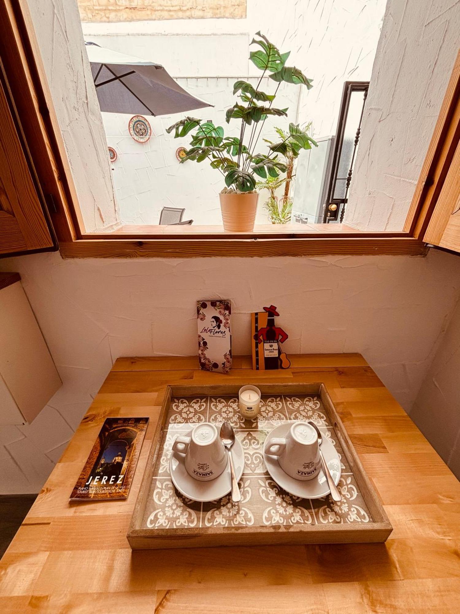 Apartamento La Lola - Patio Privado เฮเรซ เด ลาฟรอนเตรา ภายนอก รูปภาพ